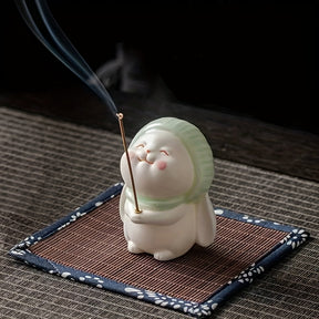 1pc Cute Ceramic Rabbit Incense Burner - Soft & Charming Tea Pet with Leaf Base, Ideal for Home Decor, Indoor Incense Holder, No Electricity Needed, Rabbit Decor