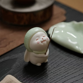 1pc Cute Ceramic Rabbit Incense Burner - Soft & Charming Tea Pet with Leaf Base, Ideal for Home Decor, Indoor Incense Holder, No Electricity Needed, Rabbit Decor
